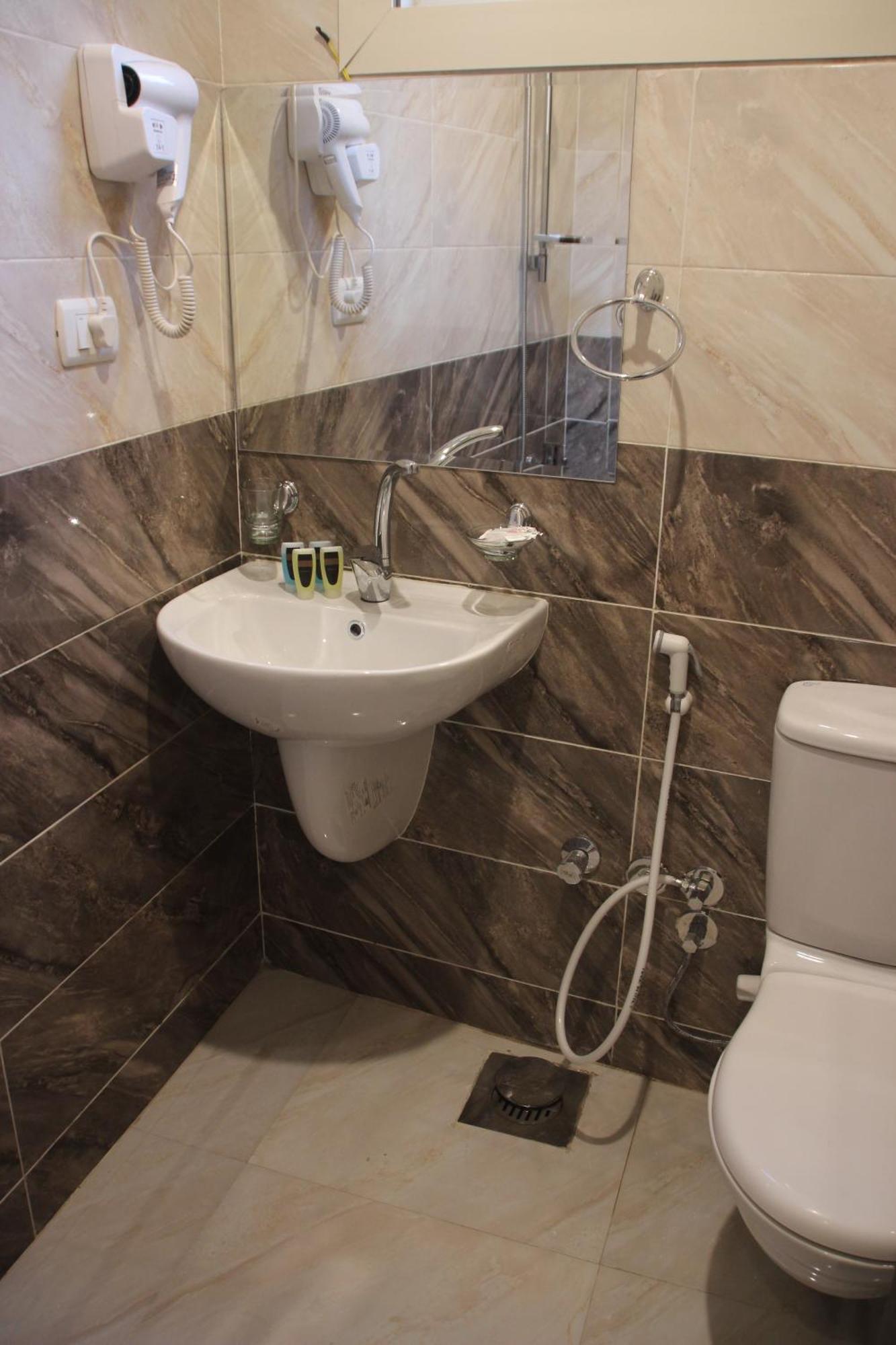 Farida Pyramids Boutique Hotel Kafret el-Gabal Kültér fotó
