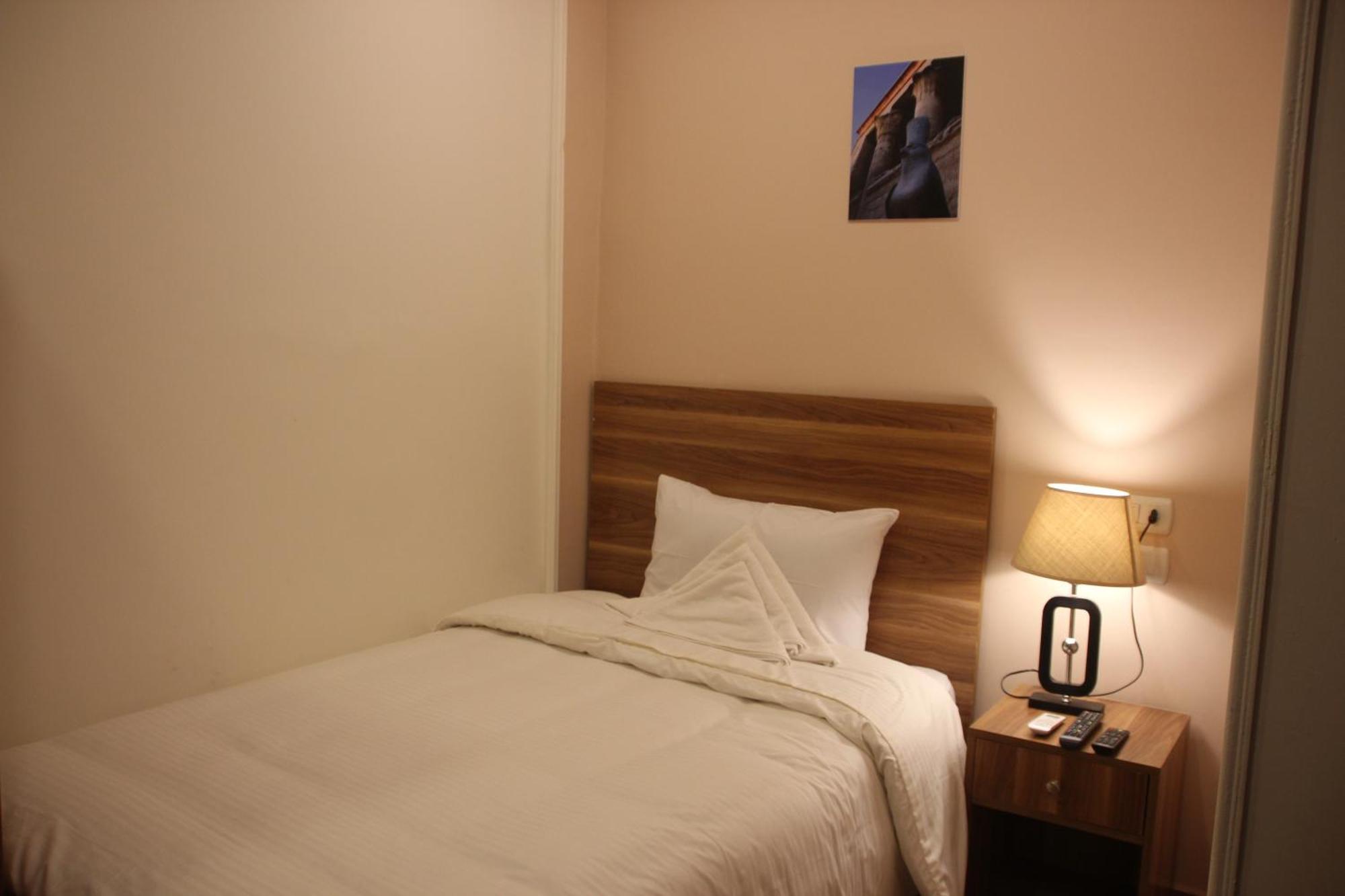 Farida Pyramids Boutique Hotel Kafret el-Gabal Kültér fotó